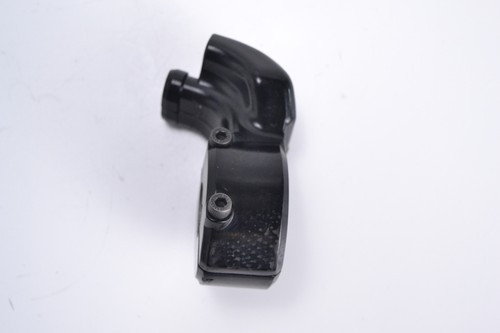 Throttle cable mount yamaha - throttle,